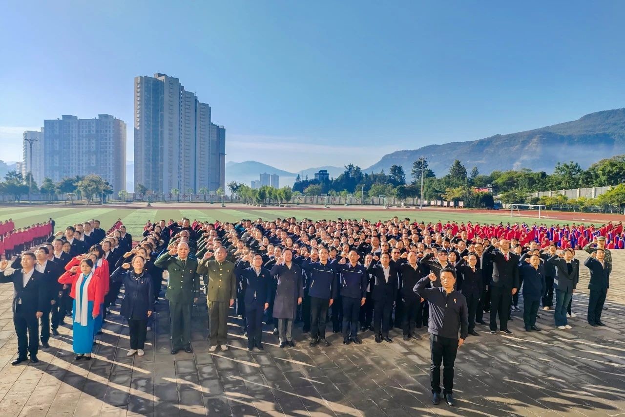 零距离感受榜样力量！云经管党员师生代表赴华坪女高开展党性教育活动 第 6 张