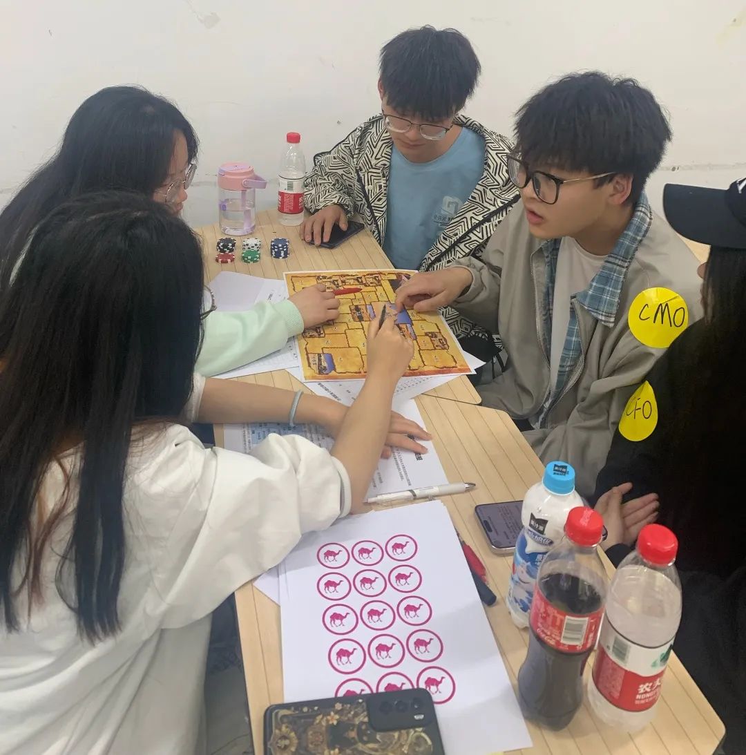 从课本到实战：财金学子沙漠掘金赛狂掀'财富风暴'，这些技能亮了！ 第 5 张